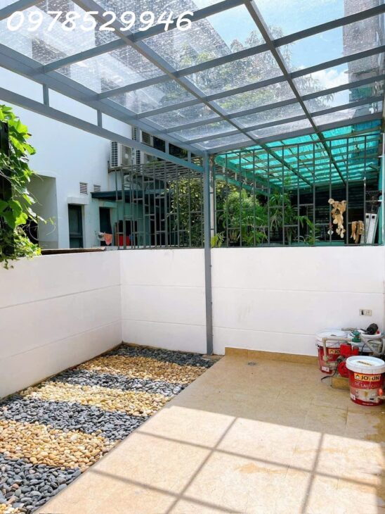 Cho thuê biệt thự liền kề Gamuda Gardens, 120m2, mặt tiền 5.5m, 3 tầng, 5 phòng ngủ, full nội thất