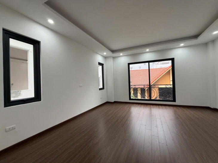 BÁN NHÀ ĐẸP HỒ TÙNG MẬU, LÔ GÓC, NGÕ 3 GÁC TRÁNH, GẦN PHỐ GIÁ 8,4 TỶ