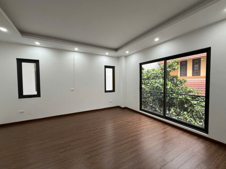 BÁN NHÀ ĐẸP HỒ TÙNG MẬU, LÔ GÓC, NGÕ 3 GÁC TRÁNH, GẦN PHỐ GIÁ 8,4 TỶ