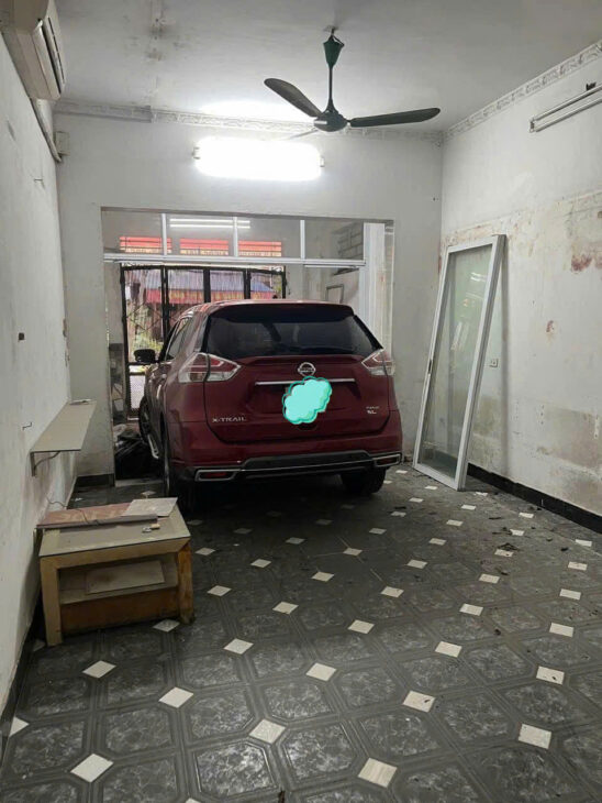 CƠ HỘI VÀNG ĐẦU TƯ, MẶT PHỐ NGUYỄN NGỌC NẠI, BÁN ĐẤT TẶNG NHÀ GIÁ CHỈ 28 TỶ.