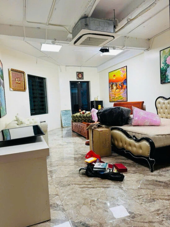 BÁN BIỆT THỰ LIỀN KỀ GREEN PARK 319 VĨNH HƯNG 121M2, 5 TẦNG, MẶT TIỀN 10M GIÁ CHỈ 24.8 TỶ