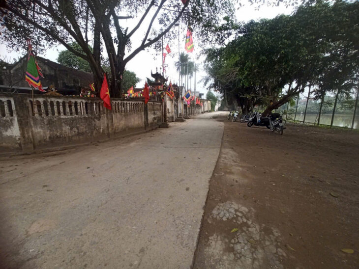 Bán gấp Hàng mới cụm 3 lô Trường Yên – Diện tích: 80m / lô – Đường Ô TÔ tải vào tận đất,