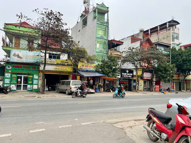 BÁN NHÀ MĂT PHỐ QUÔC LÔ 21B BA LA HÀ ĐÔNG HÀ NÔI