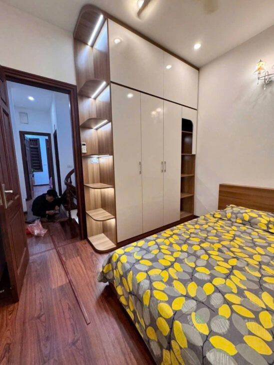 Nhà Đẹp Phố Quan Hoa Tặng Full Nội Thất DT 36m2 4 tầng mt 3.4m Giá 8.99 tỷ