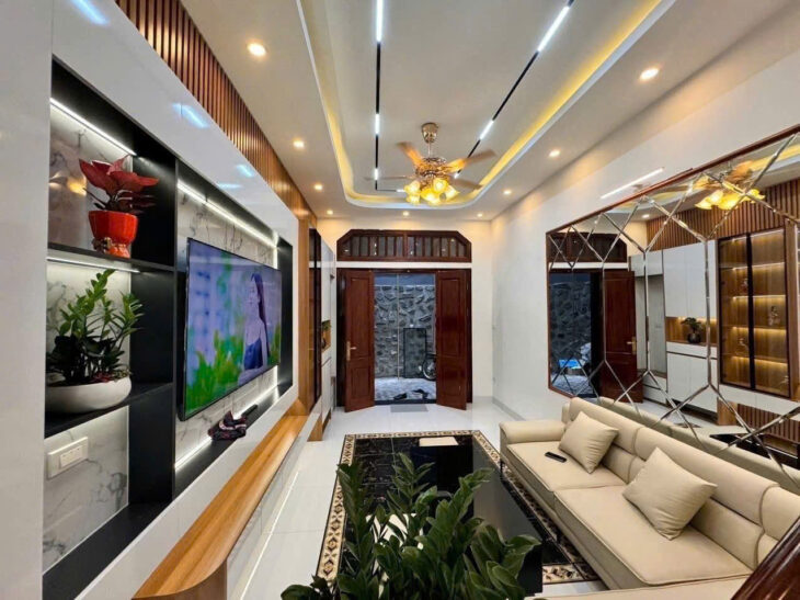 Nhà Đẹp Phố Quan Hoa Tặng Full Nội Thất DT 36m2 4 tầng mt 3.4m Giá 8.99 tỷ