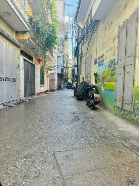 PL HOÀNG VĂN THÁI – NGÕ THÔNG – Ô TÔ VÀO NHÀ – KINH DOANH Dt 106m2 3 tầng mặt tiền. 5.5m Giá 24 tỷ