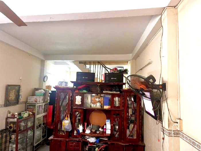 Nhỉnh 4 tỷ có ngay nhà Phan Văn Trị, P7, Gò Vấp, 62m2, 2 tầng BTCT, 3 PN, Sát hẻm xe hơi