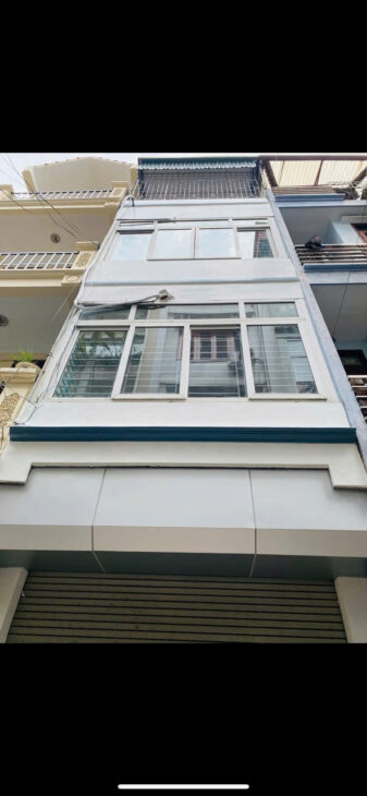 PL VƯƠNG THỪA VŨ GARA Ô TÔ NGÕ THÔNG – Ô TÔ TRÁNH Dt 47m2 4 tầng MT 3.1m Giá 15.4 tỷ