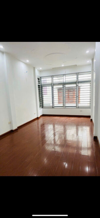 PL VƯƠNG THỪA VŨ GARA Ô TÔ NGÕ THÔNG – Ô TÔ TRÁNH Dt 47m2 4 tầng MT 3.1m Giá 15.4 tỷ