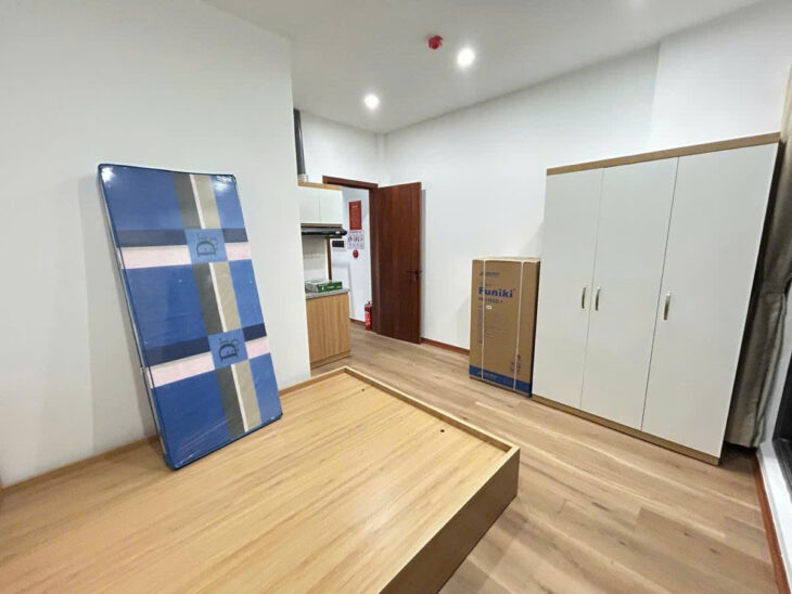 CCMN 6 TẦNG TRẦN DUY HƯNG THANG MÁY – NGÕ THÔNG – DT 50m2 6 tầng MT 4m Giá 17.4 tỷ