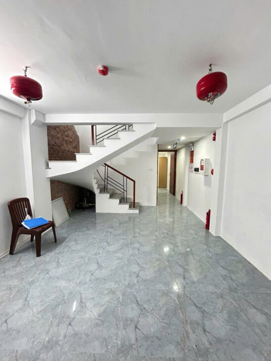 CCMN 6 TẦNG TRẦN DUY HƯNG THANG MÁY – NGÕ THÔNG – DT 50m2 6 tầng MT 4m Giá 17.4 tỷ