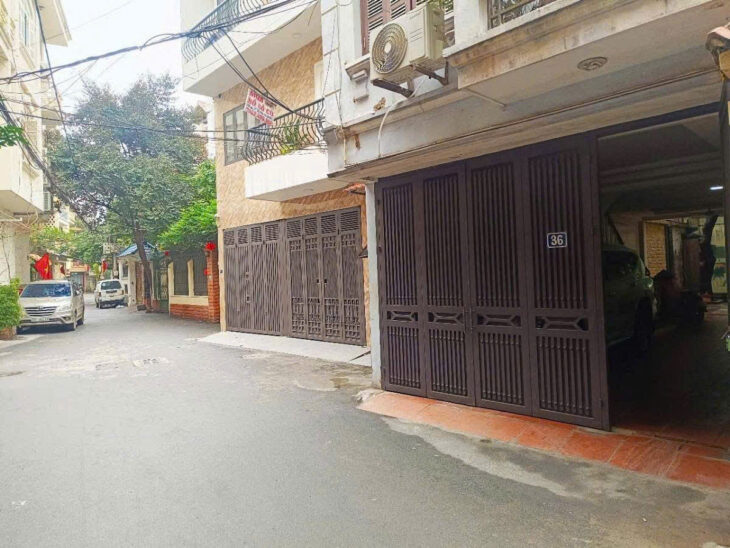 PHÂN LÔ LÊ TRỌNG TẤN Ô TÔ TRÁNH – DT 135m2 4 tầng MT 4.5m Giá 38tỷ