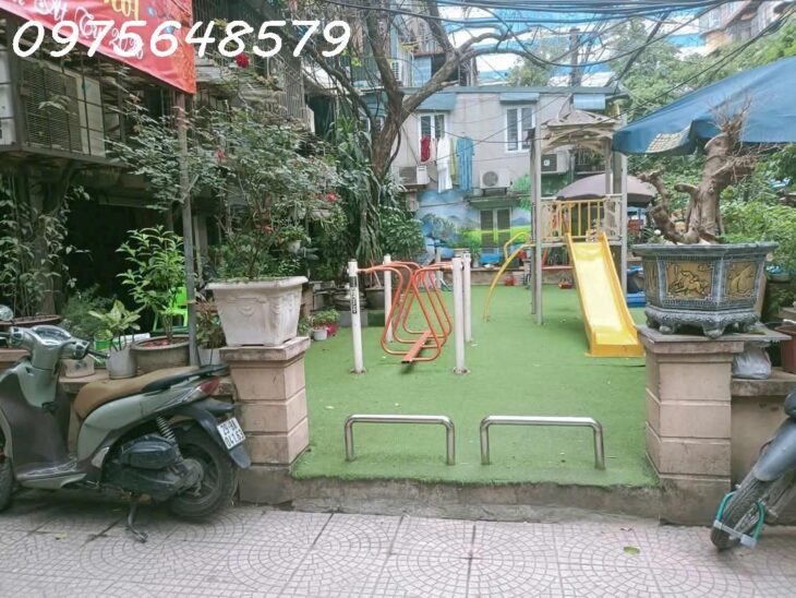 Bán gấp căn hộ Tập thể Vĩnh Hồ 60m Vị trí đẹp giá hợp lý