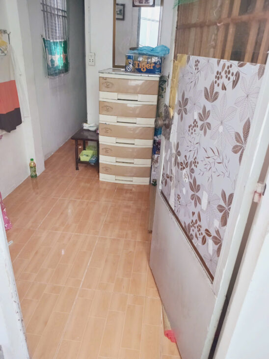 Bán nhà Bùi Thế Mỹ, P10, Tân Bình, gần Lạc Long Quân, 2 tầng, chỉ hơn 1 tỷ