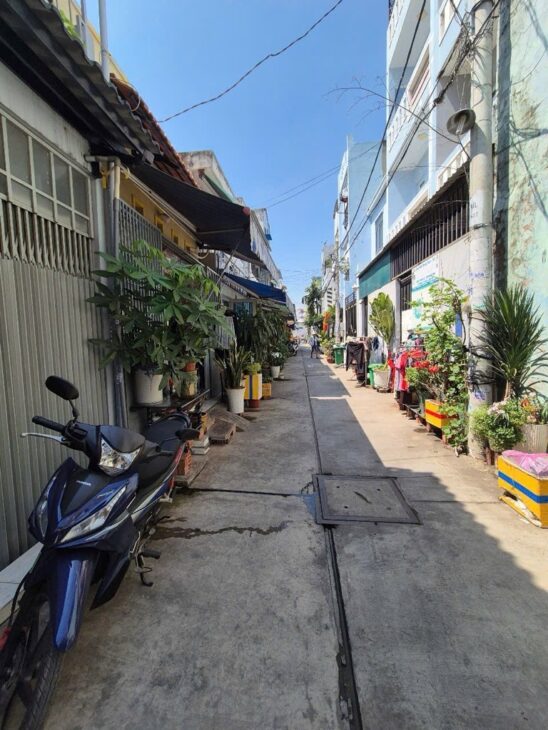 Bán nhà Mã Lò, gần chợ Gò Xoài, nhà đẹp vào ở ngay, 34m² – 4×9 – 2 tầng, chỉ hơn 3 tỷ