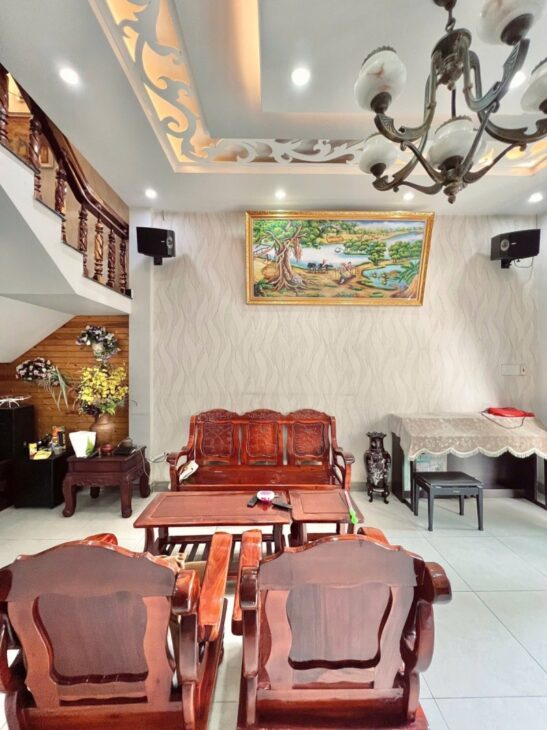 Bán nhà 3 tầng, 175m², 3PN, 4WC, Linh Đông, Thủ Đức – 16.8 tỷ