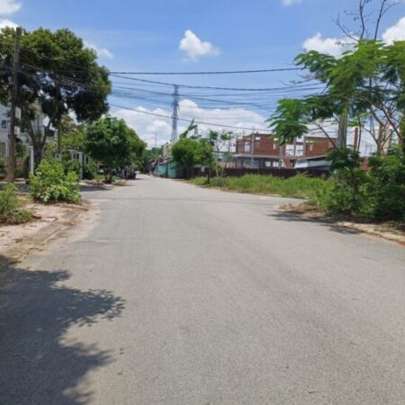 BÁN ĐẤT FULL THỔ CƯ VUÔNG VỨC SIÊU RỘNG CHỈ 50TR/M2 – NGAY TẠI GÒ CÁT- PHÚ HỮU BÁN ĐẤT FULL THỔ CƯ VUÔNG VỨC SIÊU RỘNG CHỈ 50TR/M2 – NGAY TẠI GÒ CÁT- PHÚ HỮU