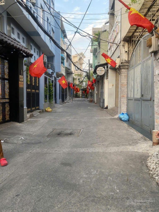 Bán gấp nhà riêng tại Nguyễn Thị Xiếu, Tân Thuận Tây, Q7, TP.HCM, 8,5 tỷ, 73m2