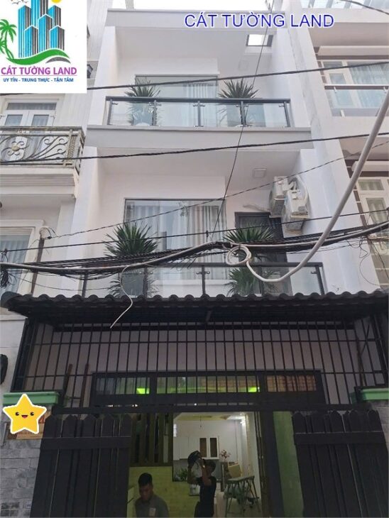 Bán nhà riêng 4x13m, 3 tầng. HXH thông Phan Huy Ích, Ngay Trường TH Tây Sơn