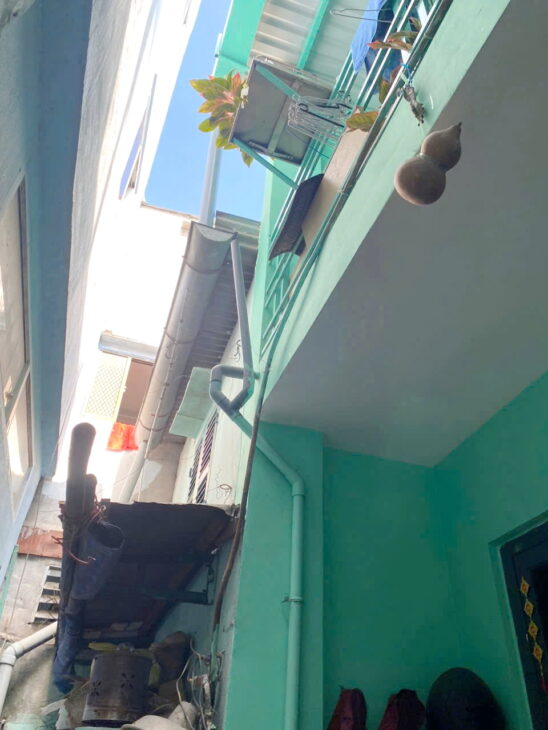 Nhà 2 tầng nở hậu hẻm cụt đường Nguyễn Duy P9Q8. Giá 1,28 tỷ TL