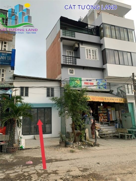 Bán nhà Mặt Tiền Kênh Tham Lương, gần Emart Phan Huy Ích. Chỉ 4.5 tỷ