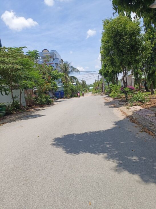 BÁN ĐẤT FULL THỔ CƯ VUÔNG VỨC SIÊU RỘNG CHỈ 50TR/M2 – NGAY TẠI GÒ CÁT- PHÚ HỮU