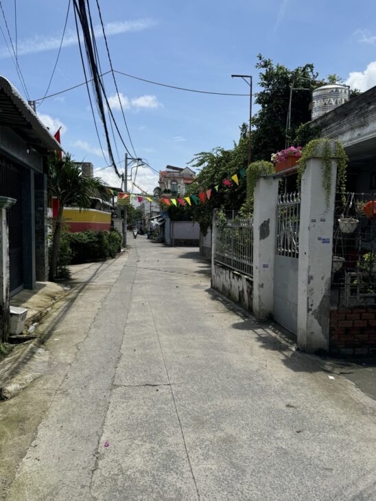 Siêu Phẩm Hiếm Có – Nhà Tại Tân Thới Nhất, Q12 – Chỉ 2.4 Tỷ!