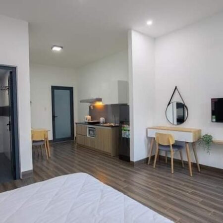 CHỈ 1 CĂN DUY NHẤT, Nhà 4 tầng NGUYỄN THÔNG, DT 100m2, sát Trần Hưng Đạo, cạnh cầu Rồng, dòng tiền