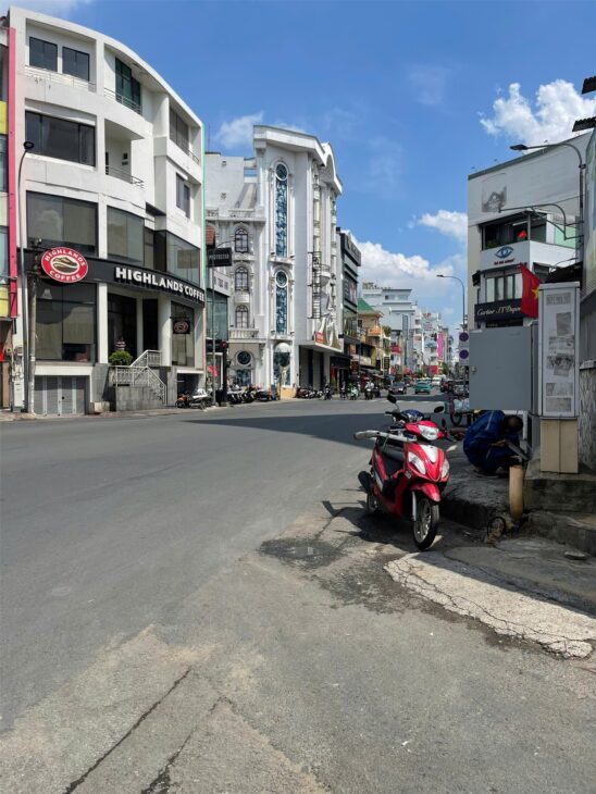 BÁN NHÀ 4 TẦNG, 106.5m2 x 5m x HXH, ÚT TỊCH P4 Q.TÂN BÌNH, NHỈNH 9 TỶ