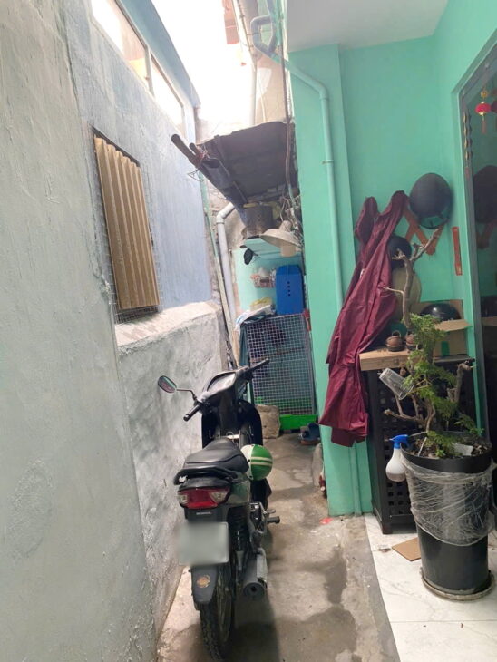 Nhà 2 tầng nở hậu hẻm cụt đường Nguyễn Duy P9Q8. Giá 1,28 tỷ TL