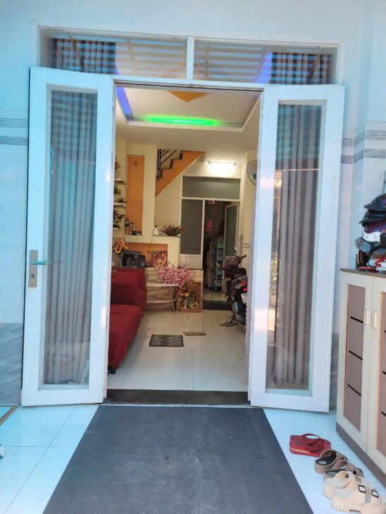 Nhà HXH 2 lầu đúc kiên cố Hưng Phú P10Q8 – Giá 5.5 tỷ