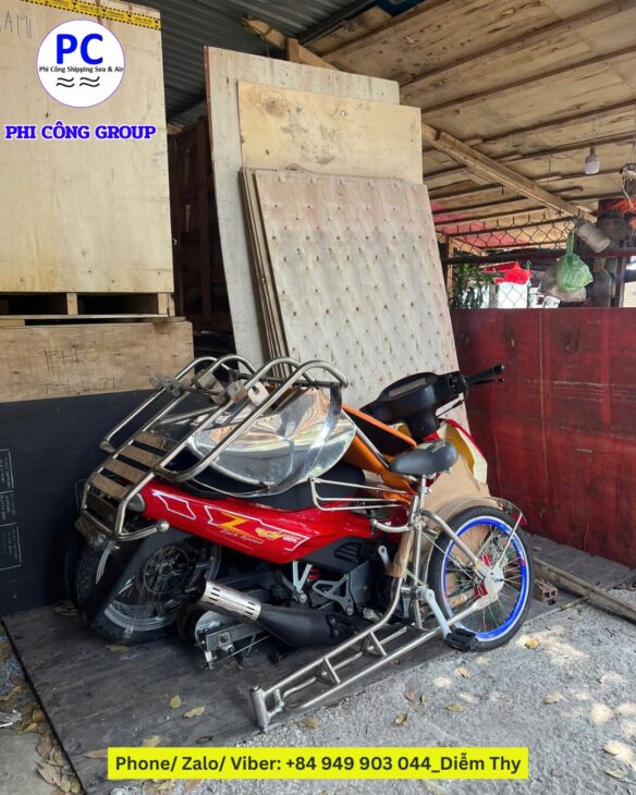 Gửi xe máy sang Mỹ giá rẻ