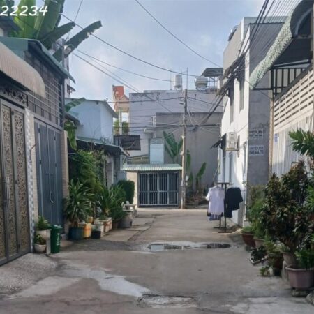 Bán nhà mặt phố tại Võ Văn Hát, 2,6 tỷ, 56 m2, giá tốt Hot!