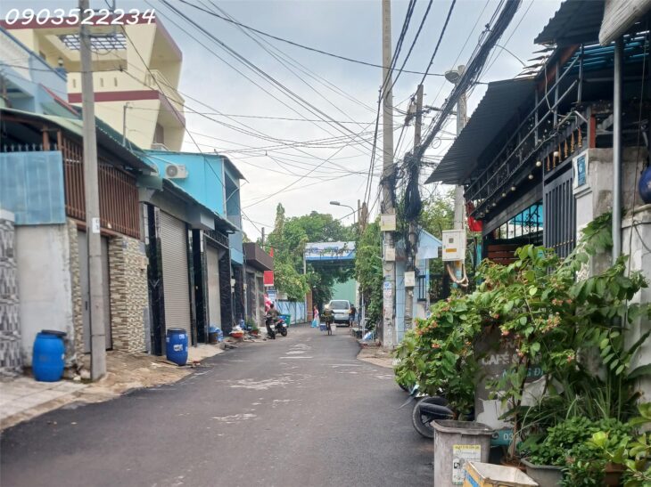 Bán nhà mặt phố tại Đường Số 6, Q9, HCM, giá cực chất 12,2 tỷ, 154m2