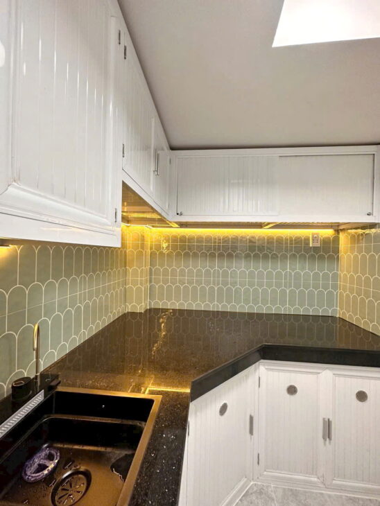 Nhà mới Trệt, 3 lầu + MCT Trần Hưng Đạo P2Q5. Giá 5,98 tỷ TL