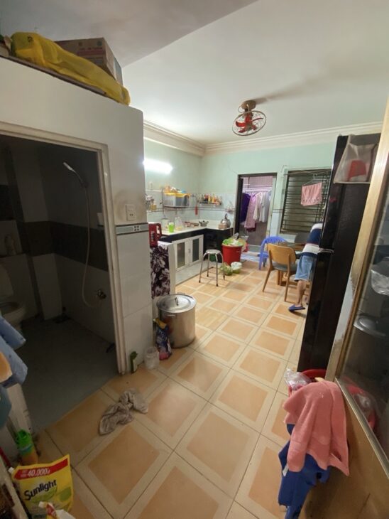 BÁN NHÀ MẶT TIỀN KINH DOANH 3 TẦNG NGAY CHỢ RẠCH ÔNG – HẺM 8M – XE HƠI VÀO NHÀ – 1 ĐỜI CHỦ – VUÔNG