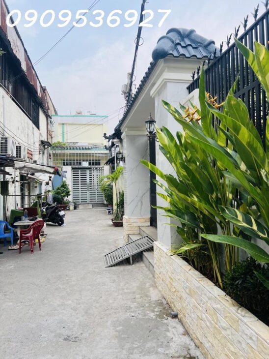 BÁN GẤP NHÀ KHU TÊN LỬA, BÌNH TRỊ ĐÔNG B, BÌNH TÂN – DIỆN TÍCH 82M² – 2 TẦNG – XE HƠI VÀO NHÀ – GIÁ