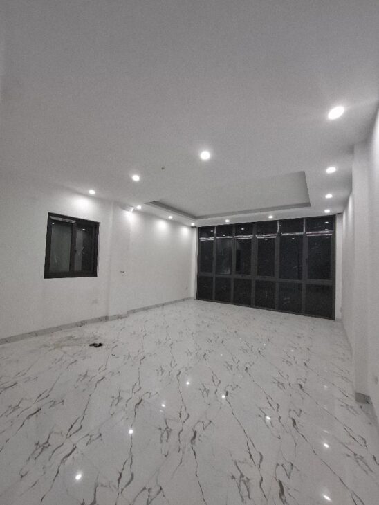HUYỀN THOẠI NGÕ LỚN KIM GIANG 53M 5 TẦNG – “LỜI TIÊN TRI” CHO DÒNG TIỀN SINH SÔI