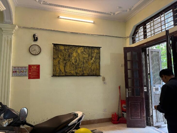 Siêu phẩm Hoàng Cầu 52m 4 tầng chỉ 13,5 tỷ, vị trí đắc địa, mặt tiền quyền lực, sinh lời nhanh