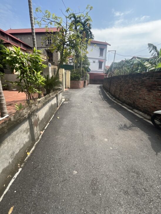 Bán đất Đông Dư Gia Lâm ngõ thông ô tô vào đất hơn 40m chỉ hơn 3 tỷ