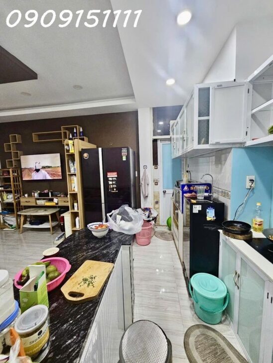 NHÀ ĐẸP 4 TẦNG- HẺM XE HƠI- GẦN HUỲNH TẤN PHÁT- QUẬN 7- 80M2- CHỈ NHỈNH 6 TỶ