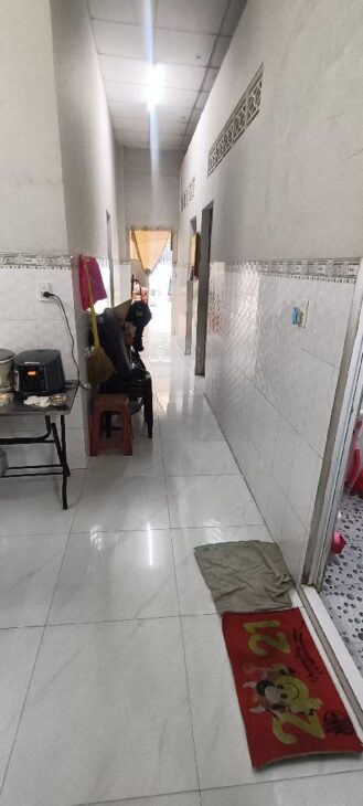 KẸT TIỀN BÁN GẤP NHÀ ĐƯỜNG HOÀI THANH, [P14, Q8] DT: 113.3M2( 5.2 X 22M) SÁT BÊN CHỢ, CHỈ 5.2 TỶ.