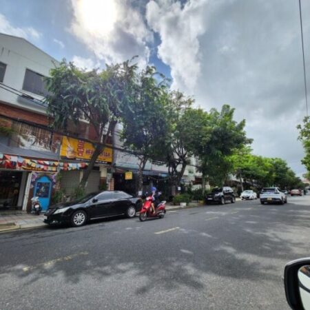 NHÀ 3T HẠ CHÀO 1 TỶ – GIÁ MỚI CHỈ 12 TỶ 94M2 NGANG 6M 2 MT ĐƯỜNG TIỂU LA