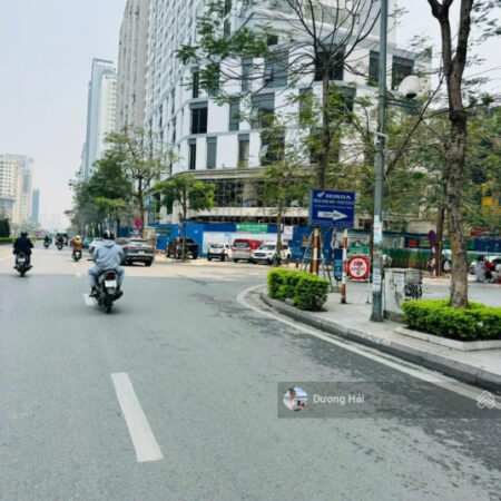 Bán nhà Phố Duy Tân – Cầu Giấy – 65m2 * 8 tầng Thang máy Hai thoáng Vỉa hè rộng KD VP