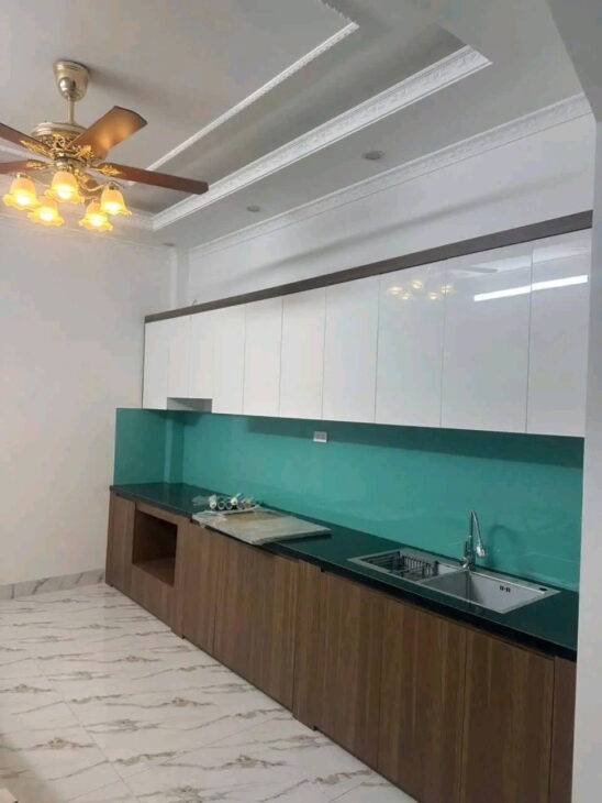 NHÀ PHỐ XÔM PHÚ LƯƠNG BA LA QUANG TRUNG HÀ ĐÔNG 39M 5 TẦNG GIÁ HƠN 6 TỶ