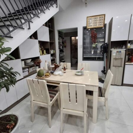 NAM VIỆT Á – MT ĐOÀN KHUÊ- ĐƯỜNG 11M5 -3 TẦNG 3 MÊ – chỉ 7,x tỷ