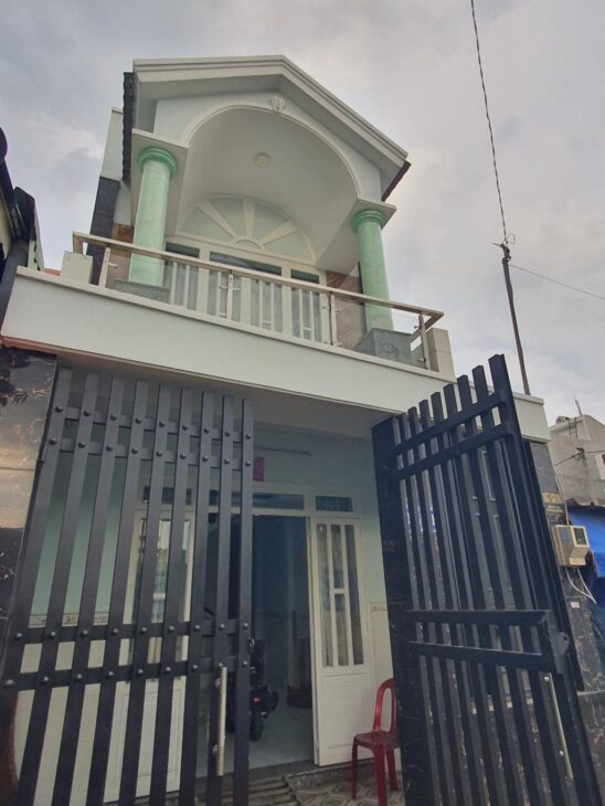 Bán nhà mặt phố Linh Xuân, Thủ Đức, 57m², 4 tỷ, sổ đỏ