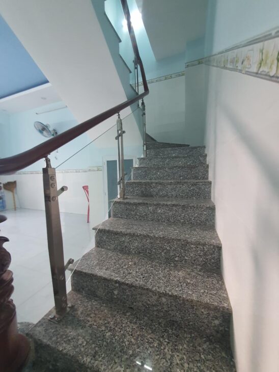 Bán nhà mặt phố Linh Xuân, Thủ Đức, 57m², 4 tỷ, sổ đỏ