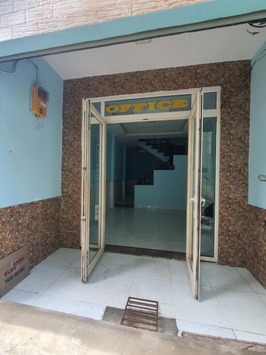 NHÀ ĐẸP XINH HIỆP BÌNH CHÁNH. NHỎ TIỀN DỄ CHỐT 3.7 TỶ. 35.7M2. CÁCH CHỢ 200M.