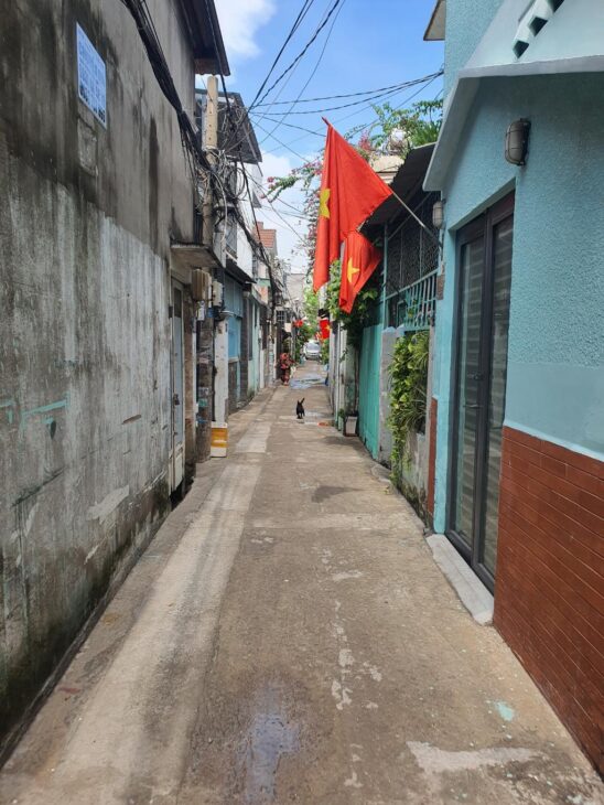 NHÀ ĐẸP XINH HIỆP BÌNH CHÁNH. NHỎ TIỀN DỄ CHỐT 3.7 TỶ. 35.7M2. CÁCH CHỢ 200M.